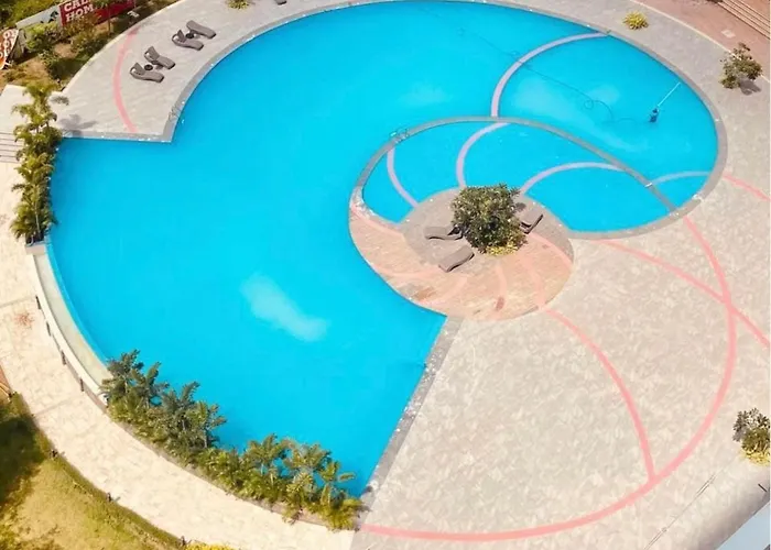 Grand Residences By Isla Apartment